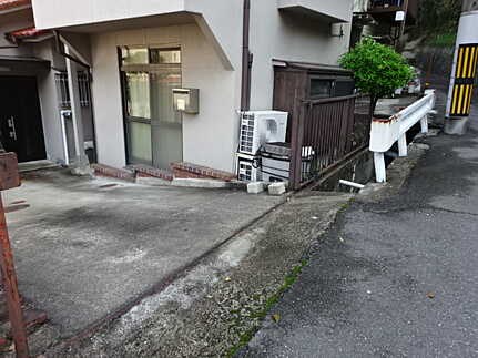 南区丹那町の周辺