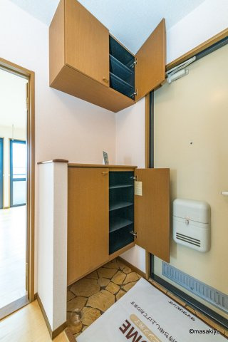 フェニックス・SIの玄関