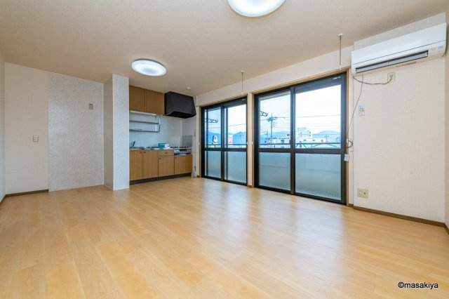 フェニックス・SIの居間・リビング