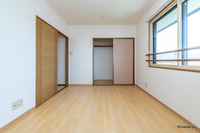 フェニックス・SIの居間・リビング