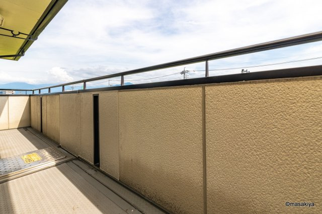 フェニックス・SIのバルコニー