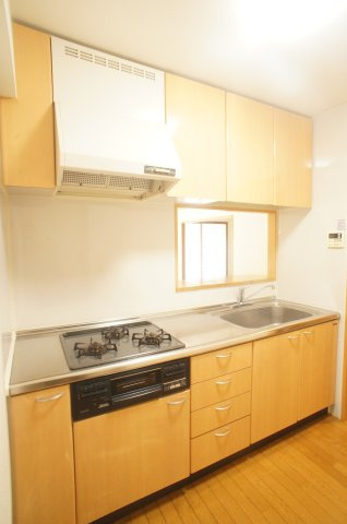 グランコート蘇我のキッチン|102号室の写真です