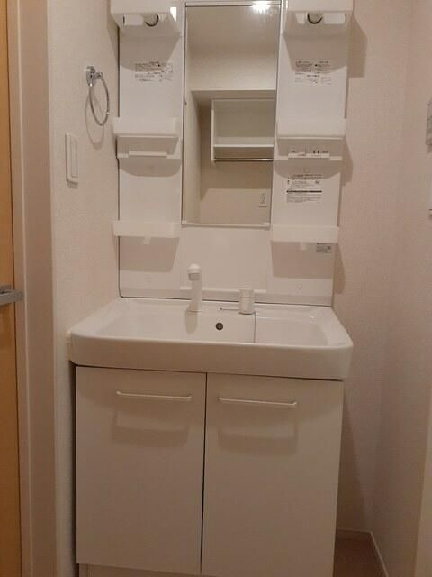 サン・グレースの洗面所