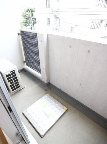 プラウドフラット新宿河田町のバルコニー|プラウドフラット新宿河田町