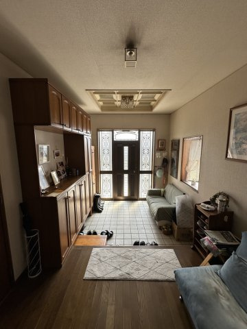 浜松市浜名区西美薗　戸建の玄関