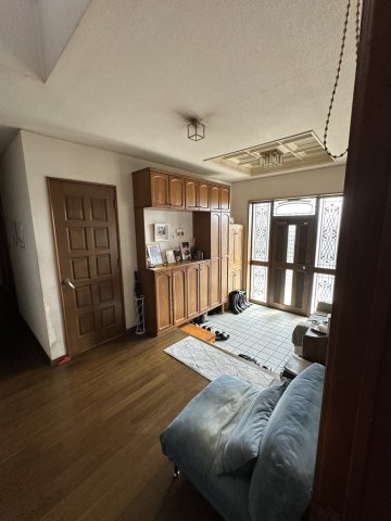 浜松市浜名区西美薗　戸建の玄関