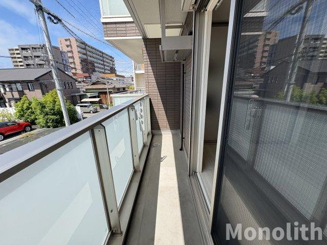 メゾン旭/駅前のバルコニー