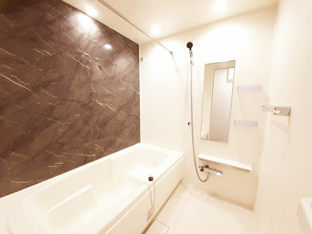 ランブラスＡの浴室