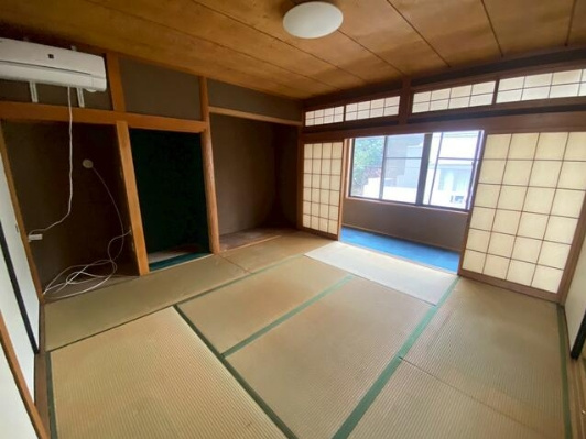 和歌山市鳴神の和室