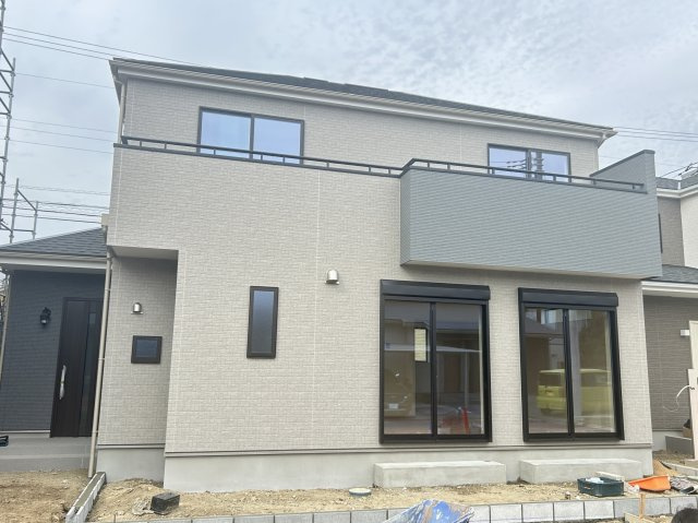 新居浜市久保田町３丁目の新築一戸建