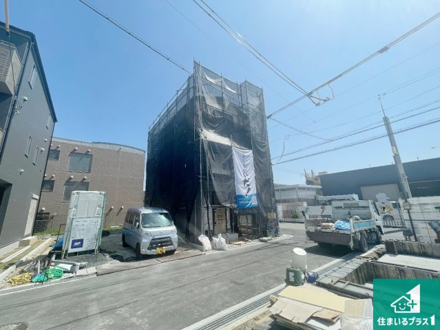 豊中市曽根南町　新築一戸建ての前面道路含む現地写真|現在建築中！落ち着いた街並みで新生活を始めることが出来そう！周辺の物件も併せてご紹介させて頂きます！
