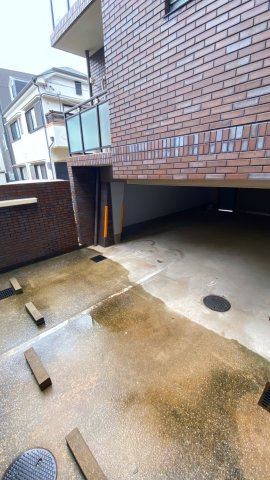 パークプラザ香枦園の駐車場|駐車場