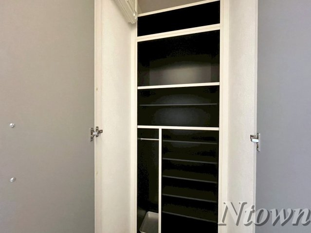 【収納】 | FIRST RESIDENCE SAKAE(ファーストレジデンス栄) | 専用の収納スペースです