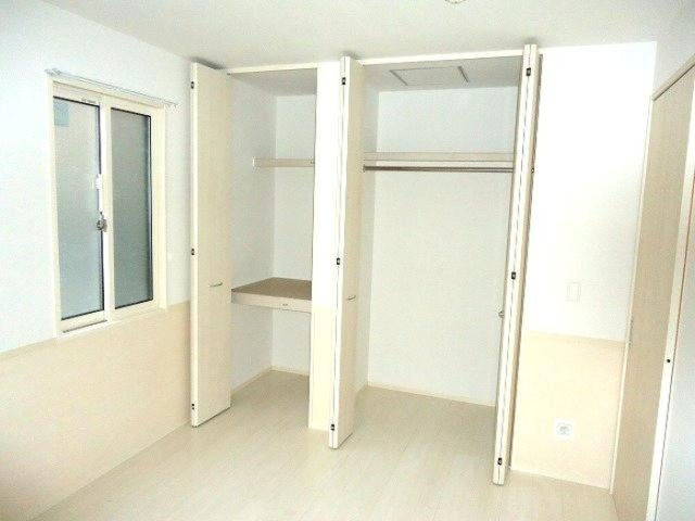 プランドールKの収納|洋室6帖収納