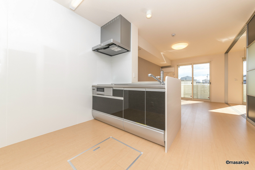 バン・ド・ソレイユのキッチン|カウンターキッチン