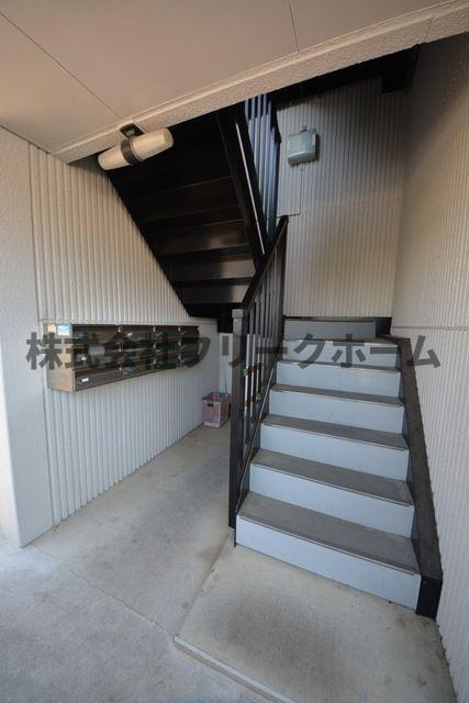 武蔵野市境２丁目の賃貸マンションのロビー