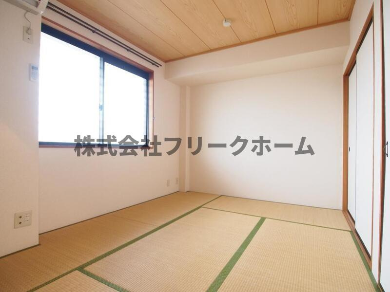 武蔵野市境２丁目の賃貸マンションの寝室