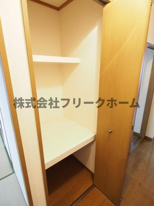 武蔵野市境２丁目の賃貸マンションの収納