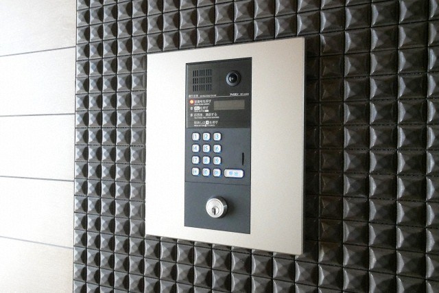 大阪市浪速区恵美須西１丁目の賃貸マンションのセキュリティ