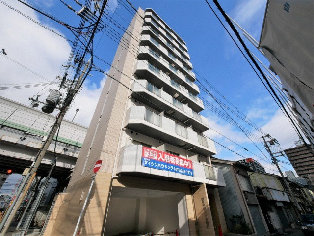 大阪市浪速区恵美須西１丁目の賃貸マンションの外観