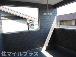 【バルコニー】 | 郡山市島2丁目新築一戸建て1棟 | 外からの目が気にならないバルコニーで洗濯物が干せます