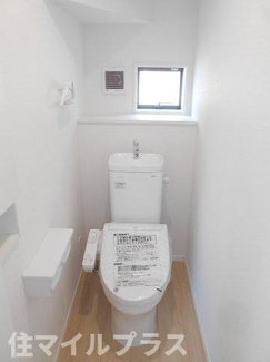 【トイレ】 | 郡山市島2丁目新築一戸建て1棟 | トイレです