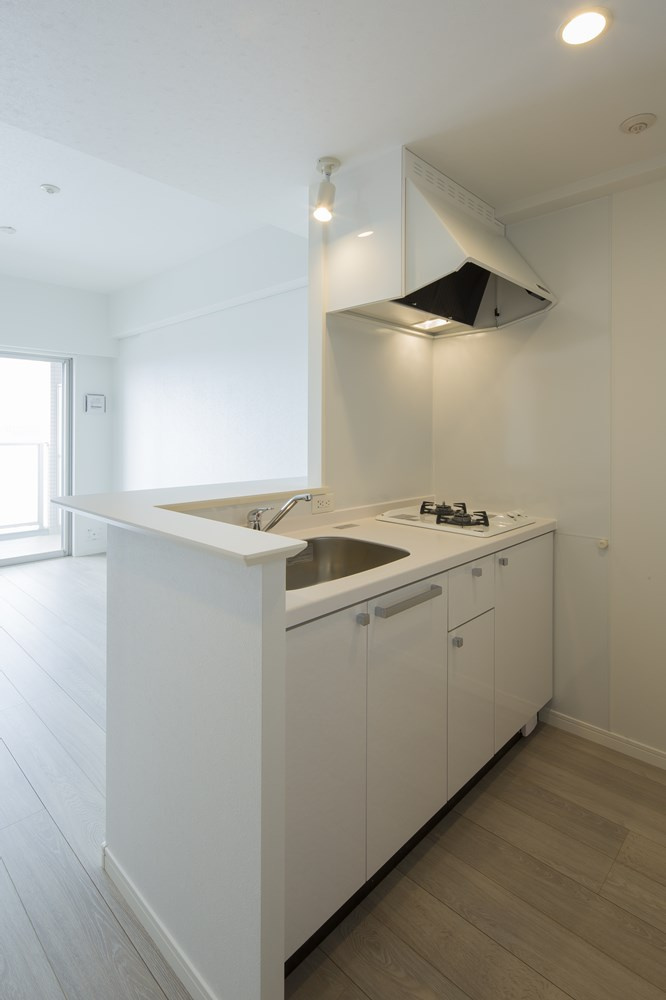 新品家具付きマンション東光16(KaGood福岡)のキッチン