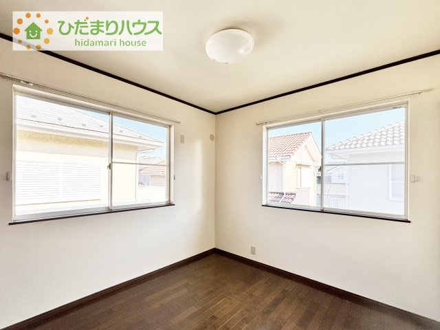 【洋室】 | 取手市桜が丘2丁目　中古戸建 | 机にベットを置けば子供部屋の完成です！
