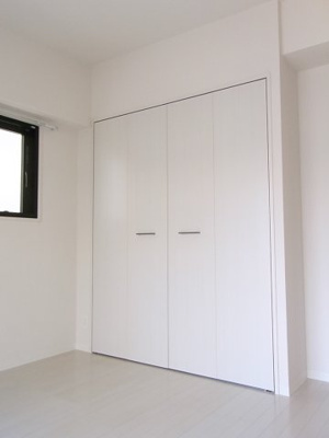 【寝室】 | ピースフル