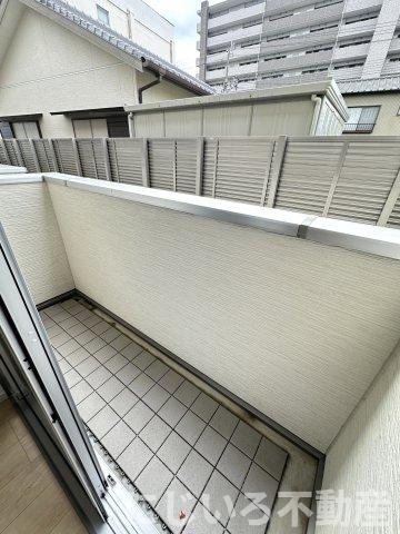 アヴニールシャンス富岡のバルコニー