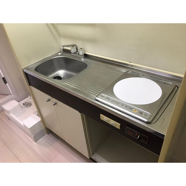 サニーサイド三田南Bのキッチン