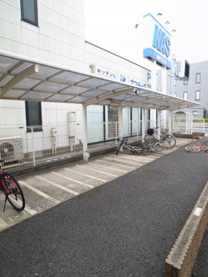 【その他】 | 都町小川マンション | 自転車はこちらへ整理整頓。