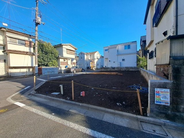【外観】 | 練馬区西大泉2丁目　新築一戸建住宅　全1棟　(保谷店) | 徒歩10分圏内にスーパーなど商業施設が充実しお買い物便利。