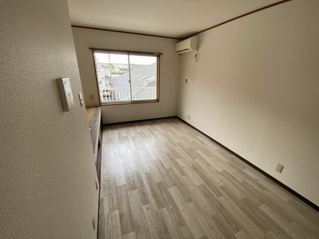プチメガティーの寝室