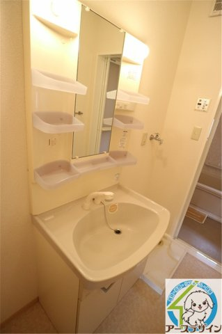 ヒルグレイスA棟の洗面所|※パース写真