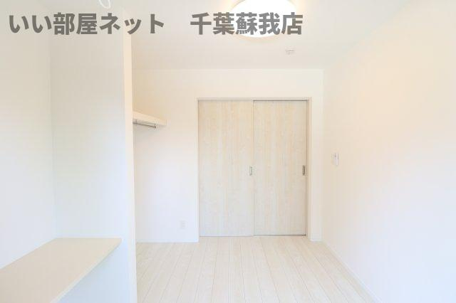 セミカ蘇我の寝室|開放的な寝室です