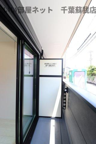 セミカ蘇我のバルコニー|暖かな日差しのふりそそぐバルコニー