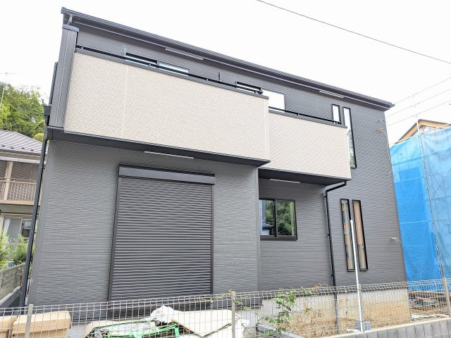 八王子市　弐分方町　新築一戸建て　５期の外観|～控除や減税で優遇の長期優良住宅　ZEH水準の省エネ性能認定　全棟2台駐車可能～