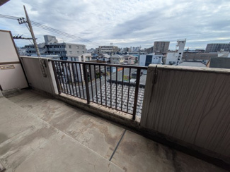 【バルコニー】 | 角ビル