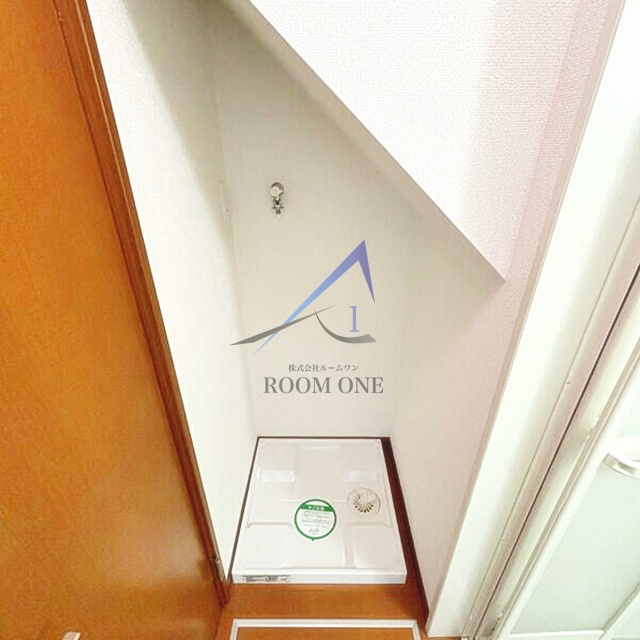 キャステールの内装