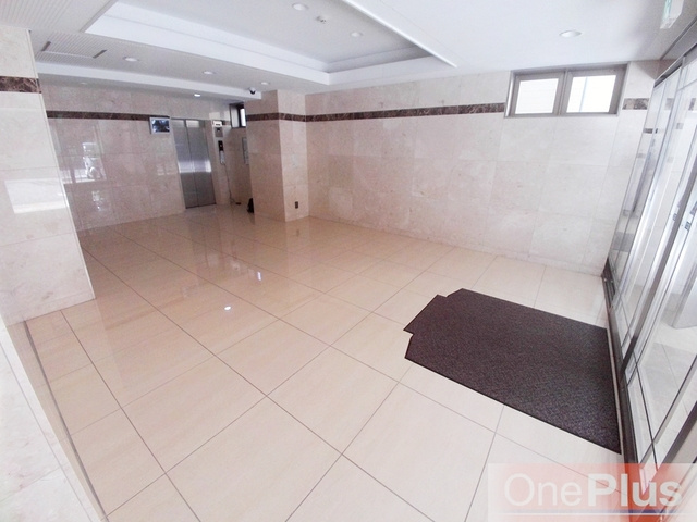 パークビュー王子駅前のエントランス