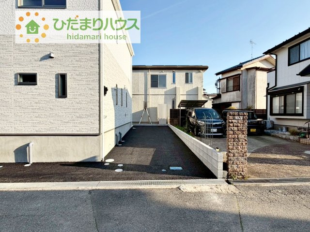 【駐車場】 | つくば市高見原第18　新築戸建 | マイホームなら駐車場代がかかりません！しかも、自宅の駐車場で洗車ができます！今までコイン洗車に行っていた手間も省けて、節約にもつながります(^^♪
