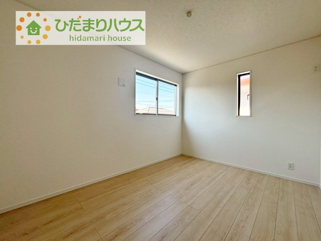 【洋室】 | つくば市高見原第18　新築戸建 | お掃除しやすく、清潔感を保てるのでダニも発生しにくいフローリング♪