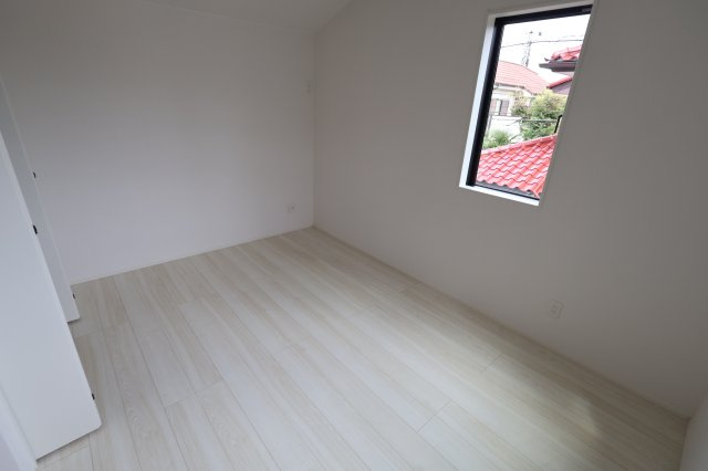 《仲介手数料無料》川越市霞ケ関北６丁目10-12新築一戸建てグラファーレの洋室|2階 6.5帖