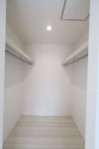 《仲介手数料無料》川越市霞ケ関北６丁目10-12新築一戸建てグラファーレの収納|2階 7帖