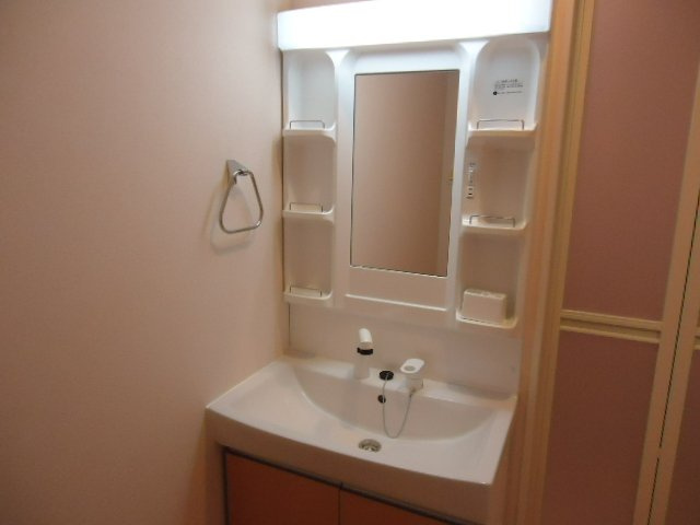 マリーゴールドの洗面所|洗面