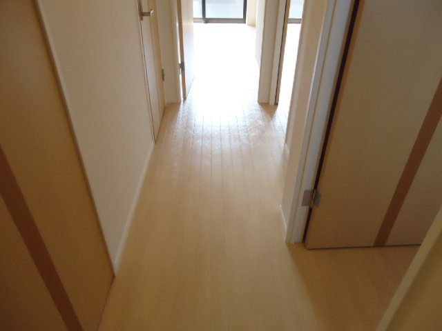 マリーゴールドの内装|廊下