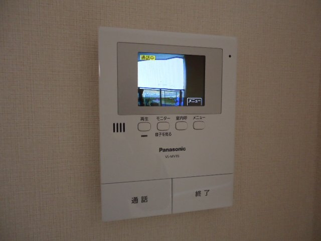 マリーゴールドの内装|カメラ付インターホン