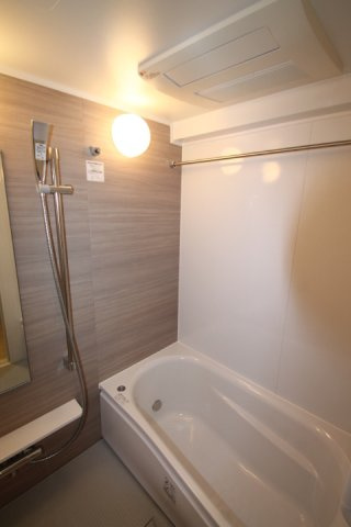 【浴室】