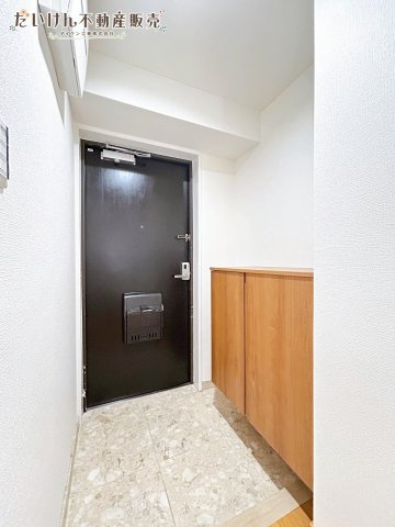 プレステージ姫路青山2の玄関